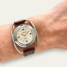 Load image into Gallery viewer, Vintage 1970s Gigandet "Space Age" Mechanical Watch - Silver Dial NOS