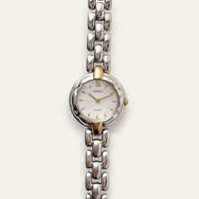 Load image into Gallery viewer, Seiko Tissé Two-Tone Ladies' Watch - Vintage 1990s Silver & Gold Bracelet, Quartz