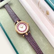 Load image into Gallery viewer, Vintage Gucci Stack Watch | Roman Numeral Dial Gold Burgundy Enamel 2000L