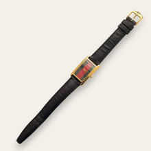 Load image into Gallery viewer, Vintage Gucci 2600L Sherry Line Ladies Watch — 1998, Full Set, Quartz