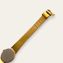 Load image into Gallery viewer, Vintage Ladies' Gold-Plated Seiko Quartz Watch - Oval Dial
