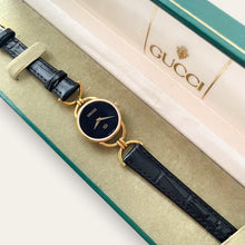 Load image into Gallery viewer, 1990s Vintage Gucci 6000L Quartz Watch - Black Dial