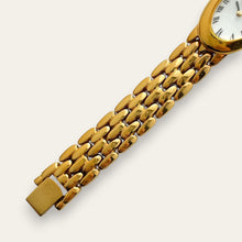 Load image into Gallery viewer, Vintage Seiko Quartz Baignoire-Style Oval Gold-Plated Watch 4N00-5920