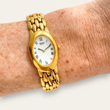 Load image into Gallery viewer, Vintage Seiko Quartz Baignoire-Style Oval Gold-Plated Watch 4N00-5920