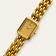 Load image into Gallery viewer, Vintage Seiko V400-6160 Ladies Quartz Watch, Gold-Plated Link Bracelet
