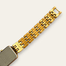 Load image into Gallery viewer, Vintage Seiko V400-6160 Ladies Quartz Watch, Gold-Plated Link Bracelet