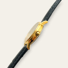 Load image into Gallery viewer, Vintage Longines La Grande Classique L4.136.2 Ladies Quartz Watch