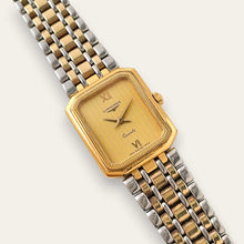 Load image into Gallery viewer, Vintage Longines Quartz Watch, Two-Tone, Champagne Dial, Ref. 6640
