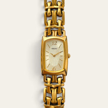 Load image into Gallery viewer, Vintage Seiko Ladies Gold-Plated Quartz Watch Champagne Dial Bracelet