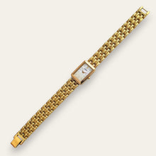 Load image into Gallery viewer, Vintage Seiko Ladies Watch Mother of Pearl Quartz Gold Tone Bracelet
