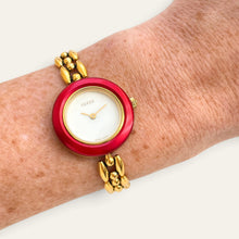 Load image into Gallery viewer, Vintage 1990s Gucci 11/12.2 Change Bezel Quartz Watch with 6 Bezels