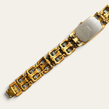 Load image into Gallery viewer, Vintage Seiko Ladies Gold-Plated Quartz Watch Champagne Dial Bracelet
