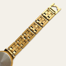 Load image into Gallery viewer, Vintage Seiko Ladies Gold-Plated Quartz Watch Roman Numeral White Dial