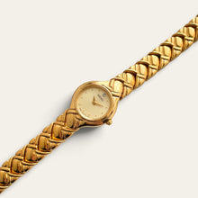Load image into Gallery viewer, Vintage Seiko Gold-Plated Ladies Quartz Watch Champagne Dial Bracelet