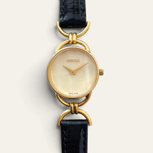 Load image into Gallery viewer, Vintage Gucci 6000L Mother of Pearl Dial Gold-Plated Quartz Ladies Watch