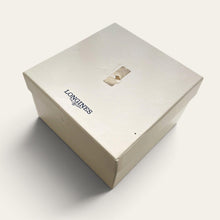 Load image into Gallery viewer, Vintage Longines La Grande Classique Gold Plated Quartz Box & Papers