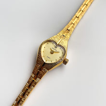 Load image into Gallery viewer, Vintage Ladies Sekonda Gold-Tone Watch with Heart Shaped Dial