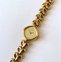 Load image into Gallery viewer, Rare 1996 Ladies' Gold-Tone Seiko Quartz Watch with Heart Pattern
