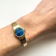 Load image into Gallery viewer, 1974 Gold-Tone Seiko Mechanical Watch with Blue Dial