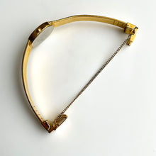 Load image into Gallery viewer, 1990s Ladies' Gold-Tone Seiko Quartz Watch with Oval Dial