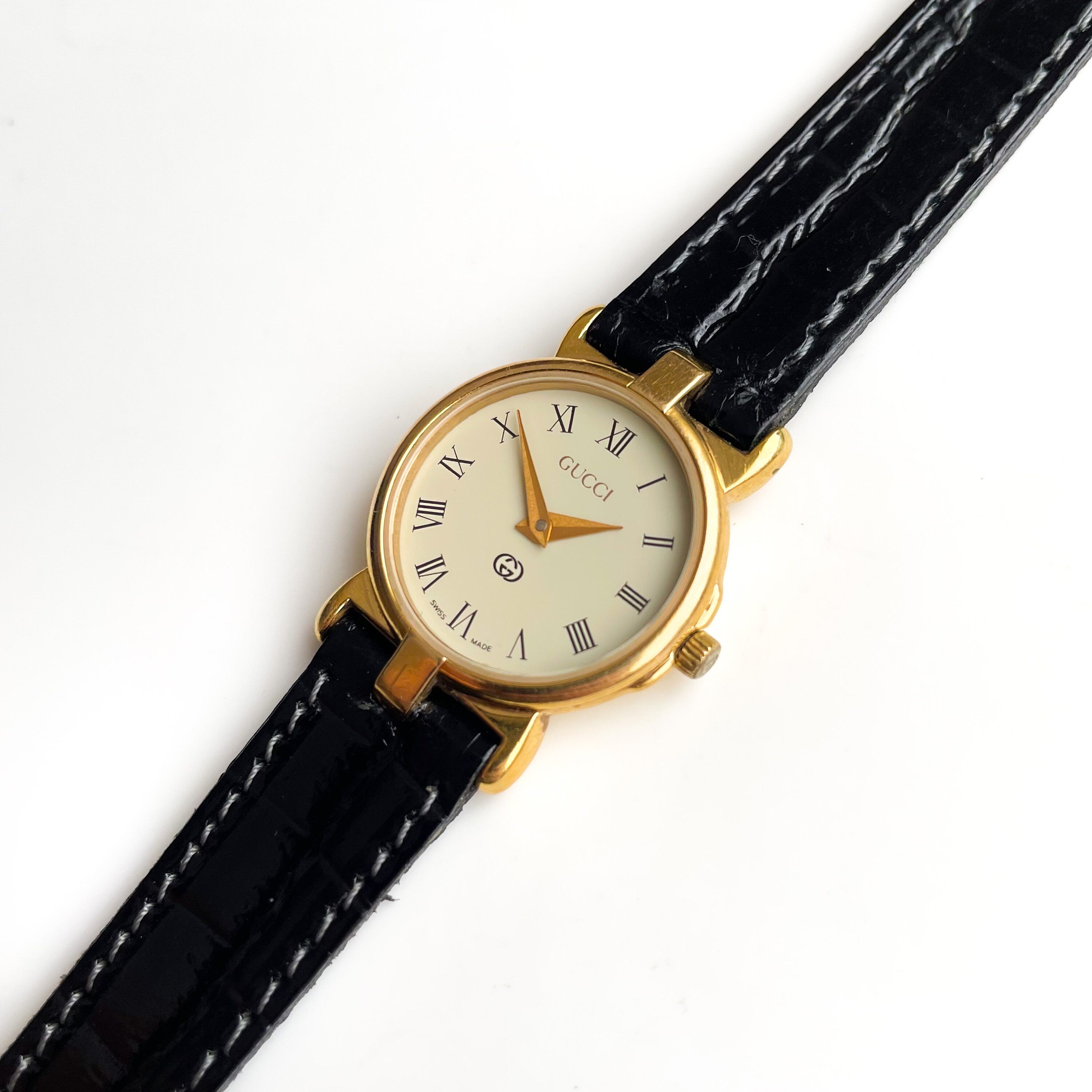 90s Gold-Plated Gucci 3400L Watch with Black Leather Strap