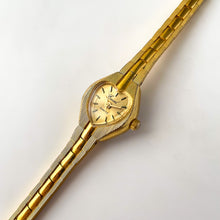 Load image into Gallery viewer, Vintage Ladies Excel Gold-Plated Watch with Heart Shaped Dial