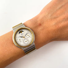 Load image into Gallery viewer, Rare Vintage 1987 Seiko Calendar Moon Phase Quartz Watch
