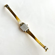 Load image into Gallery viewer, 1978 Gold-Tone Mechanical Seiko Watch with Green Gradient Dial