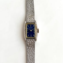 Load image into Gallery viewer, 1972 Silver-Tone Seiko Mechanical Watch with Blue Dial and Mesh Bracelet