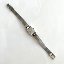 Load image into Gallery viewer, 1972 Silver-Tone Seiko Mechanical Watch with Blue Dial and Mesh Bracelet