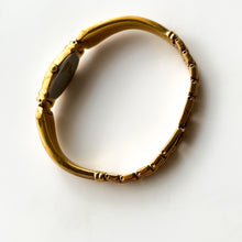 Load image into Gallery viewer, Vintage 1990s Gold-Plated Ladies' Seiko Quartz Watch With Semi Bangle Bracelet