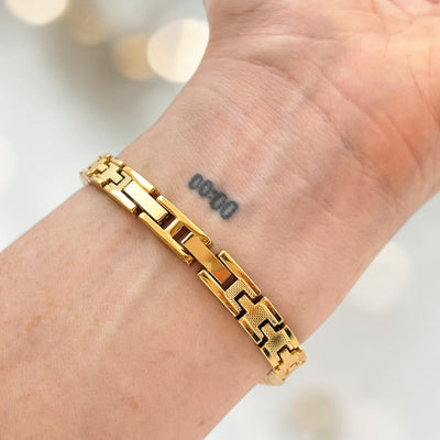 How to Choose a Watch Bracelet Extender for a Vintage Watch