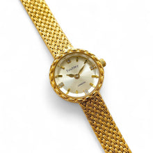 Load image into Gallery viewer, Finchley Ladies’ Quartz Watch – Retro 24k Gold-Plated with Mesh Bracelet
