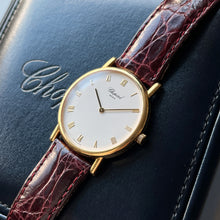 Load image into Gallery viewer, Solid 18ct Gold Men&#39;s / Unisex Chopard Classic Mechanical Watch -

