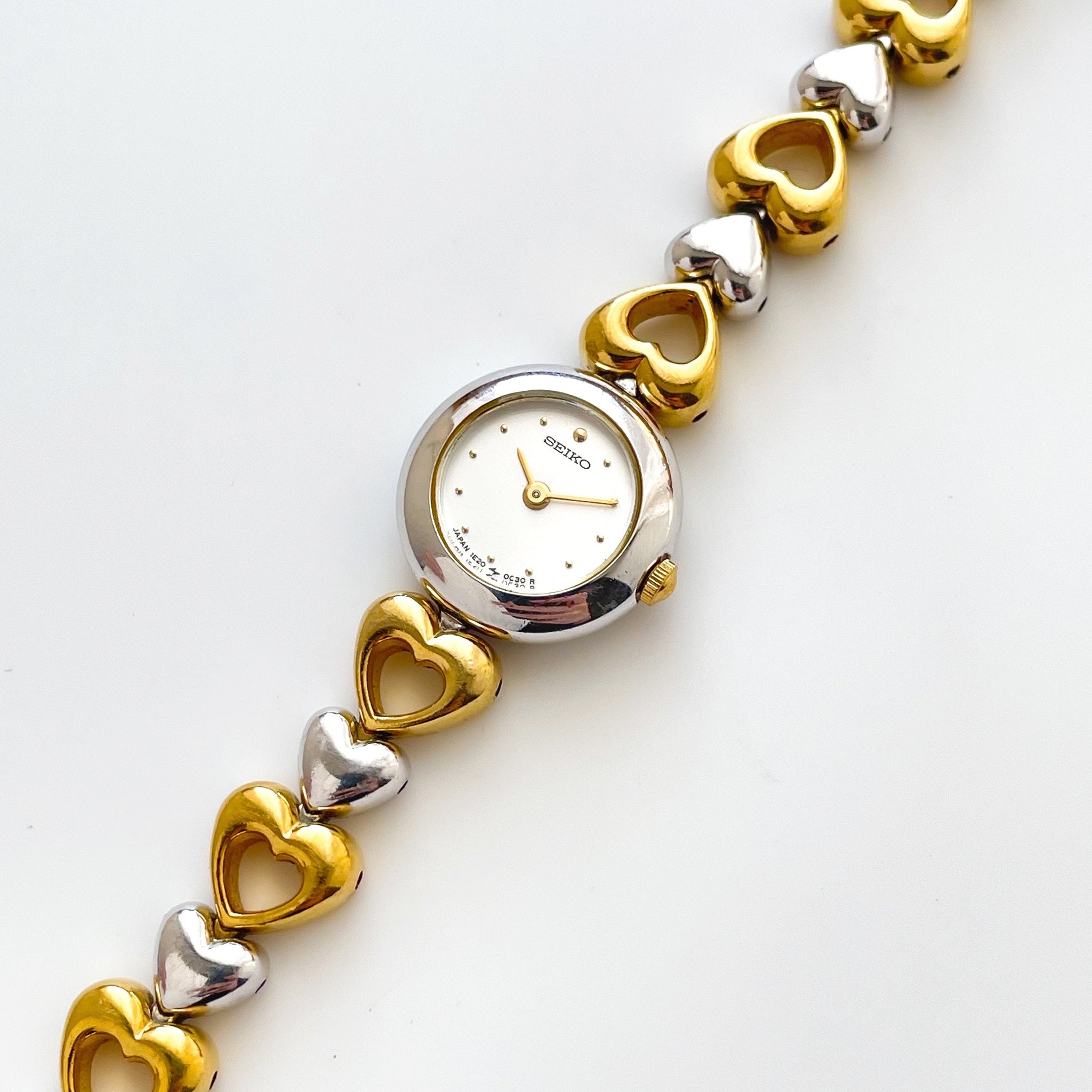Vintage 1990s 00s Gold & Silver Tone Heart Shaped Ladies Quartz Wristwatch Vintage Mid Century Ladies Heart Shaped Wrist Watch Gold  main image 2