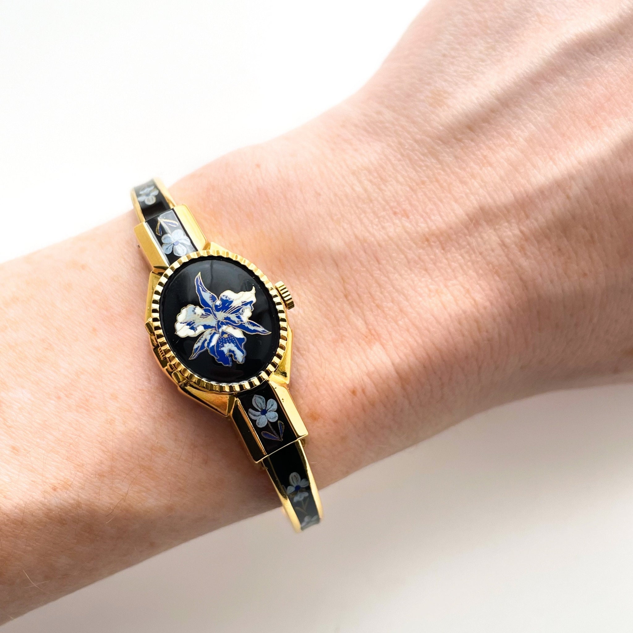 【お試し価格！】 & Black – Watch Quartz Mouche André Blue Concealed Enamel, 時計