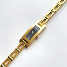 Load image into Gallery viewer, Vintage Ladies&#39; 90s Gucci 3900L Quartz Watch with Rectangular Black Dial
