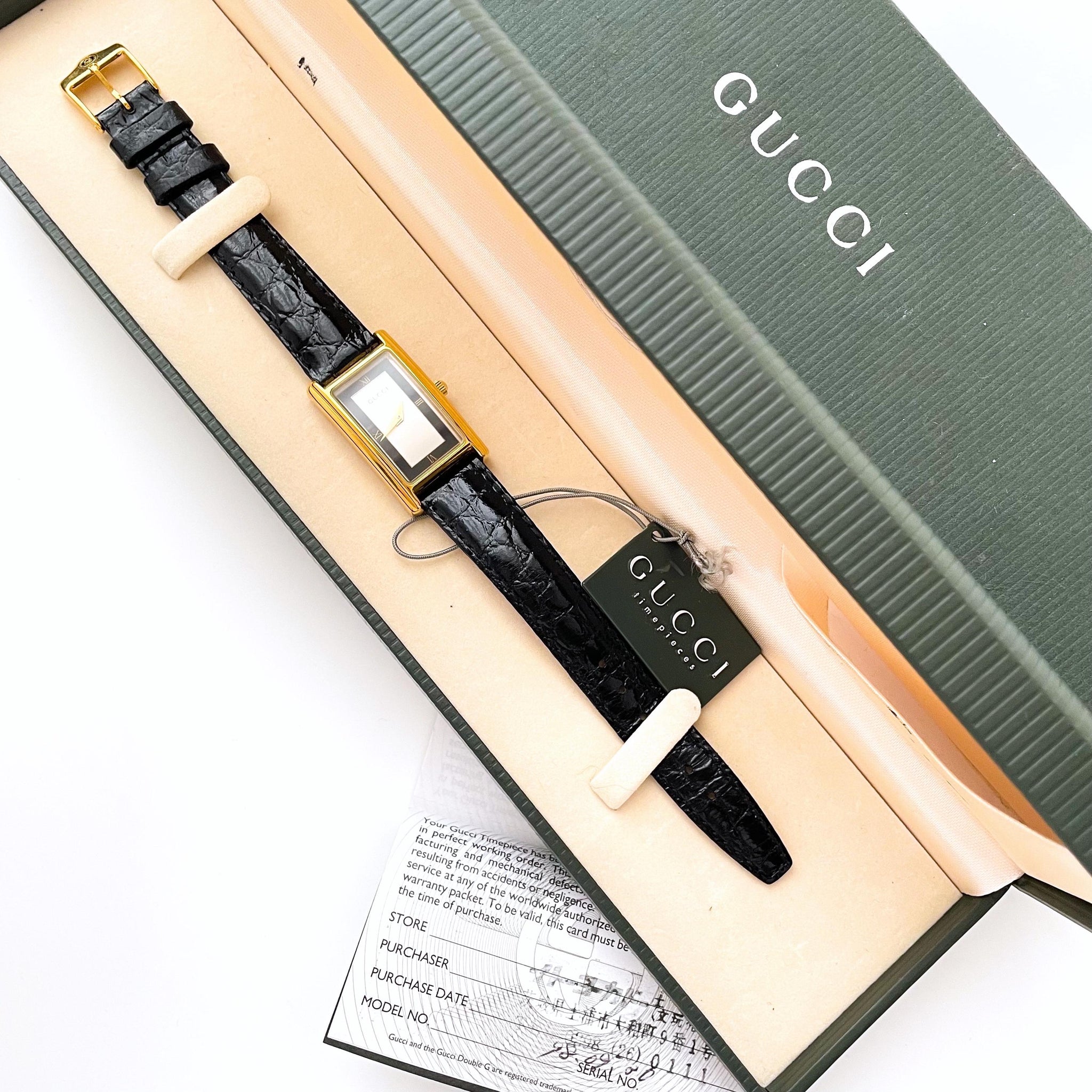 Vintage 1998 Gucci 2600L Quartz Watch with Rectangular Tank-Style