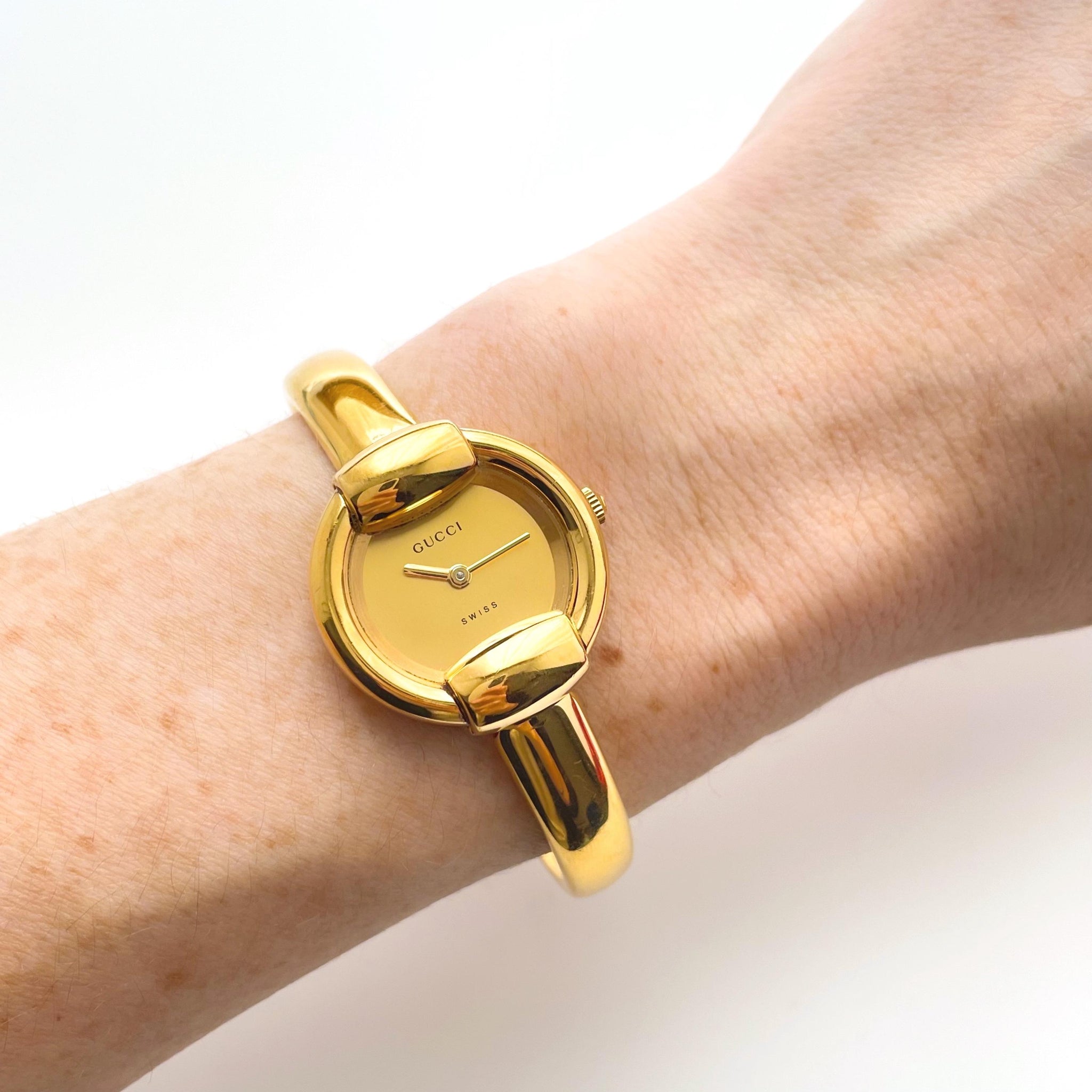90s Gold-Plated Gucci 1400L Bangle Quartz Watch with