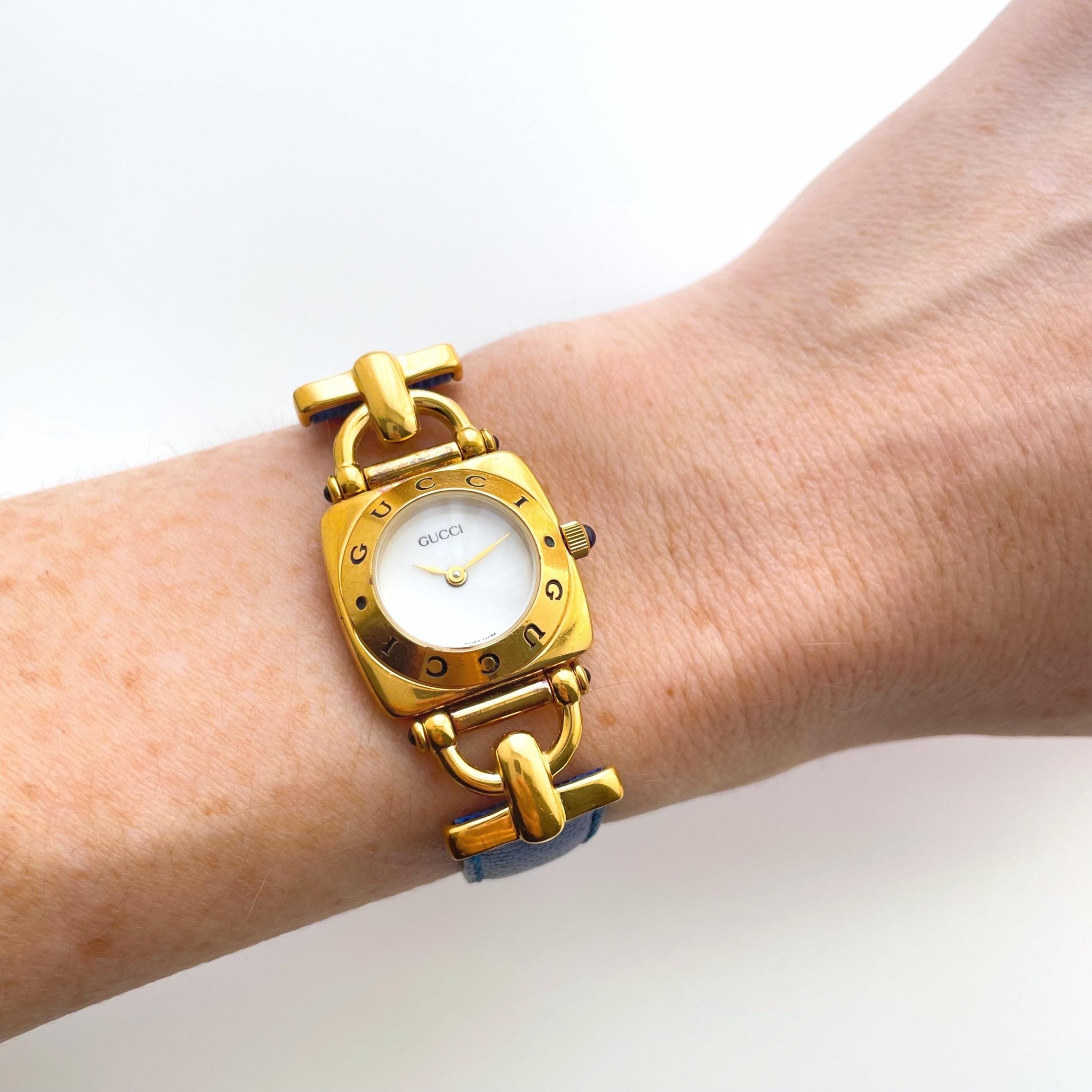 1990s Gucci 6300L Quartz Watch with White Dial and Blue Leather