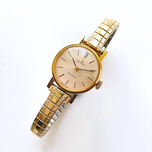 Tiny 1970 gold-plated Omega Gen√®ve Ladies' Vintage Mechanical Watch with Expanding Bracelet