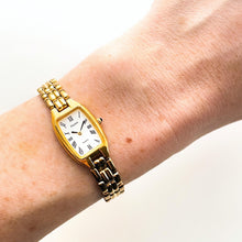Load image into Gallery viewer, Vintage Ladies&#39; Pulsar (by Seiko) Quartz Watch with Gold-Plated Bracelet and White Dial
