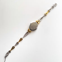 Load image into Gallery viewer, Vintage 1990s Two-Tone Ladies&#39; Seiko Quartz Watch With Intricate Bracelet
