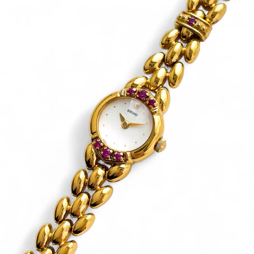 Very Rare 90s Gold-Plated Seiko Jewellery Quartz Watch with Tiny Dial, Thin Bracelet and 7 Rubies