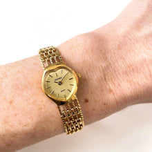 Load image into Gallery viewer, Vintage Heart Shaped Sekonda Quartz Watch with Bar Gate Link Bracelet
