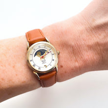Load image into Gallery viewer, Vintage Ladies&#39; RJW Sun &amp; Moon Quartz Watch with Brown Leather Strap
