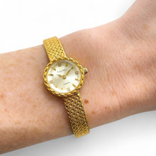 Load image into Gallery viewer, Finchley Ladies’ Quartz Watch – Retro 24k Gold-Plated with Mesh Bracelet
