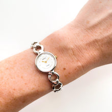 Load image into Gallery viewer, Rare 90s Silver-Tone Seiko Tissé Quartz Watch with Round Dial and Faceted Glass
