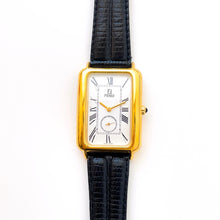 Load image into Gallery viewer, Vintage 90s Unisex Gold-Plated Fendi 500 Quartz Watch with Rectangular Tank-Style Dial
