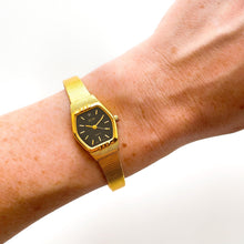 Load image into Gallery viewer, Vintage Gold-Plated Zeon Ladies&#39; Quartz Watch with Black Dial and Integrated Bracelet
